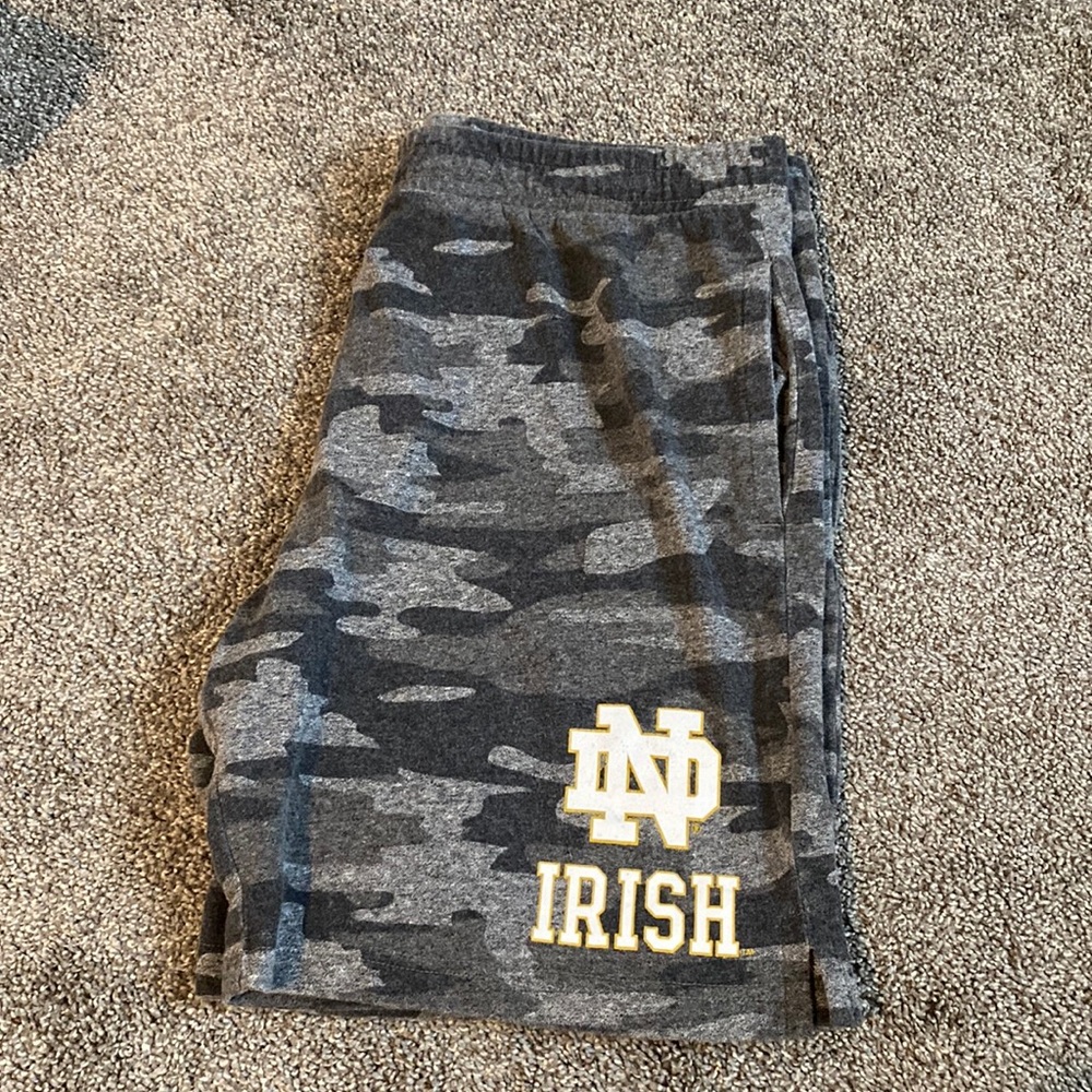 Mens Notre Dame Shorts ☘️